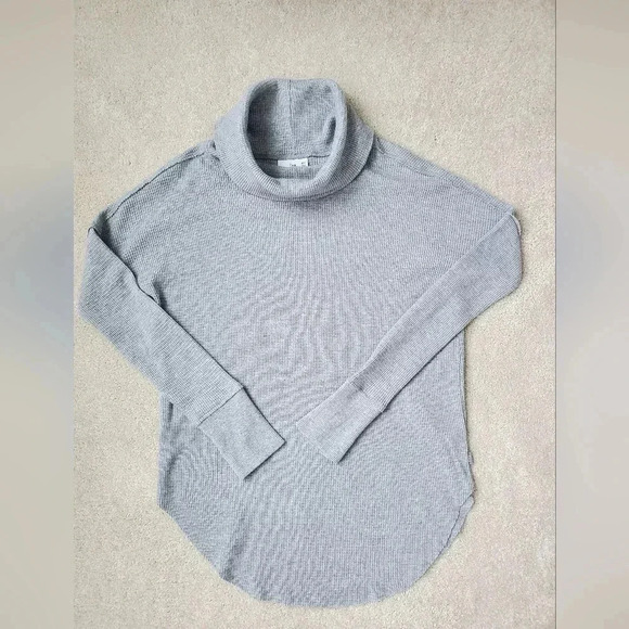 Aritzia TNA thermal long sleeve cowlneck  sweater - Picture 2 of 8